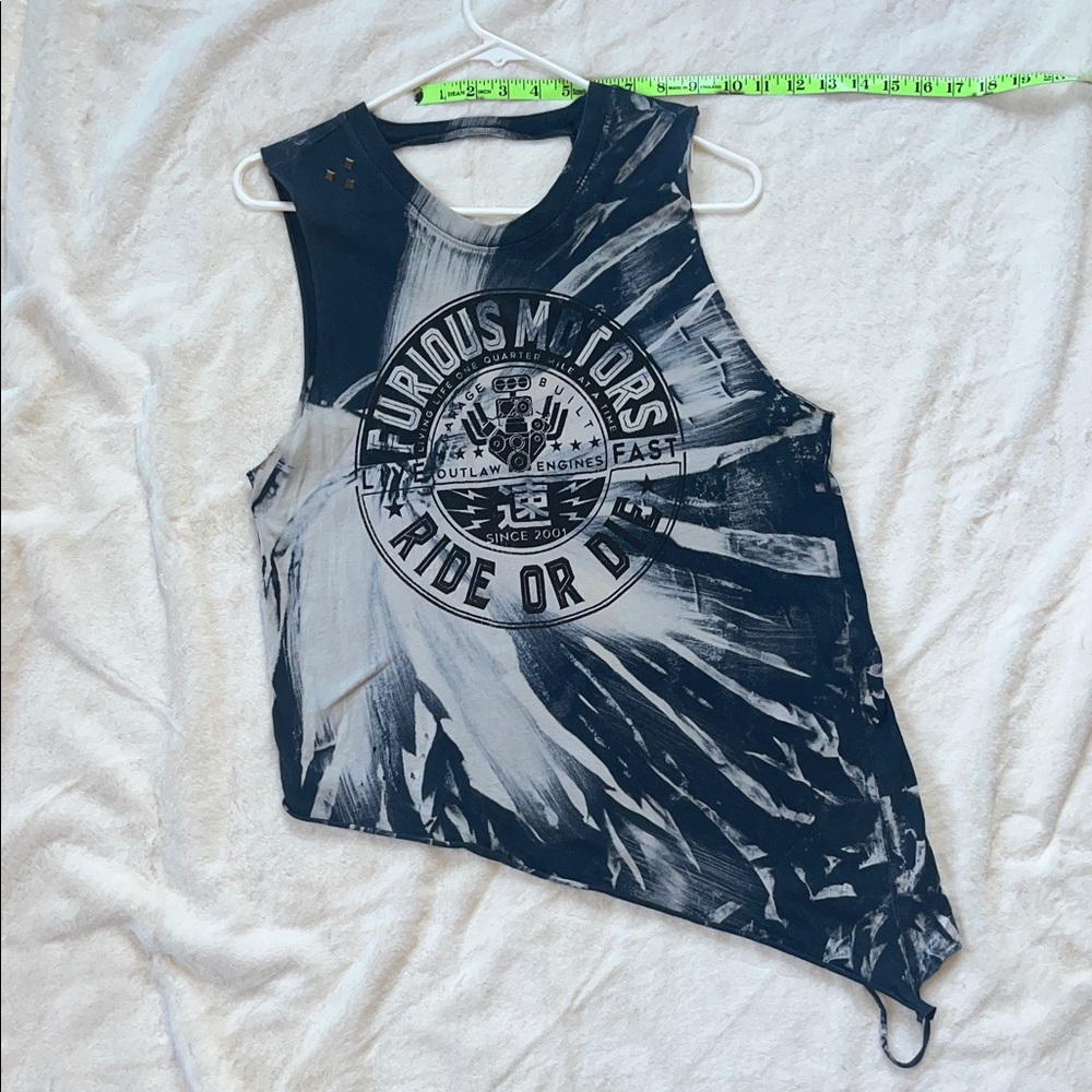Buckle, Black and White Graphic Muscle Tee -womens Medium